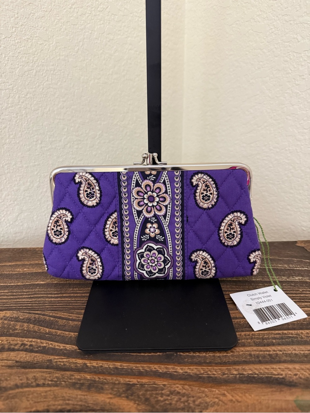 Vera Bradley Vintage Kisslock Clutch Wallet | NWT | Retired Purple Paisley Print - Picture 2 of 8
